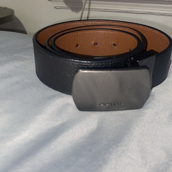 Coach reversible belt. Black one side , brown one side. Great condition. - Picture 2 of 2
